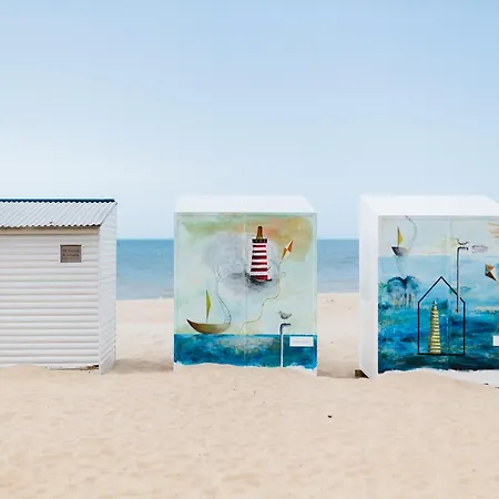 Near Belgian Coast Beach, Cleaning Included Apartment Koksijde