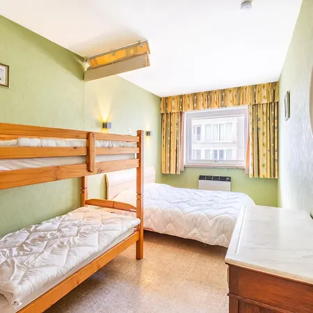 Near Belgian Coast Beach, Cleaning Included Apartment