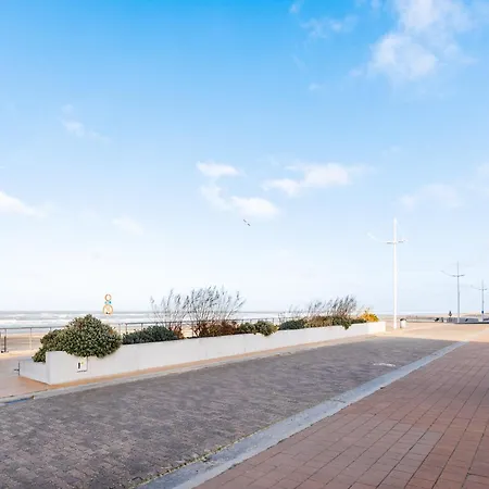 아파트 Near Belgian Coast Beach, Cleaning Included *